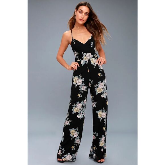 Lulus Shea Black Floral Print Jumpsuit Size Medium - Picture 1 of 15